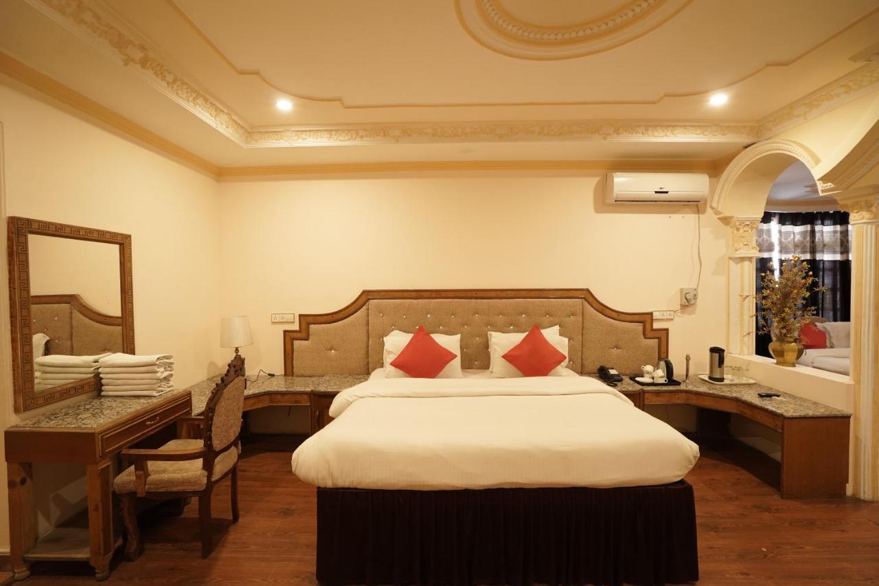 Royal Palace Resort Bhagsunag 다람샬라 외부 사진