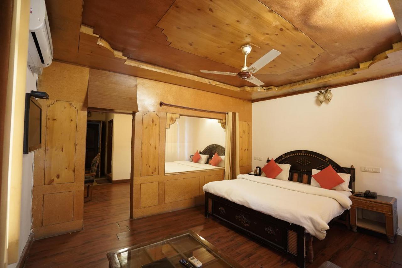 Royal Palace Resort Bhagsunag 다람샬라 외부 사진