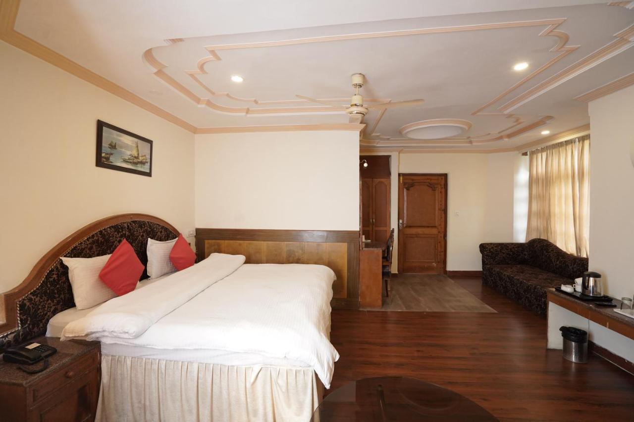 Royal Palace Resort Bhagsunag 다람샬라 외부 사진